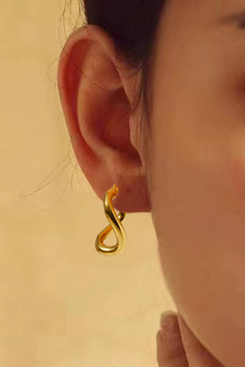 Pendientes de acero inoxidable con diseño en espiral 3D chapados