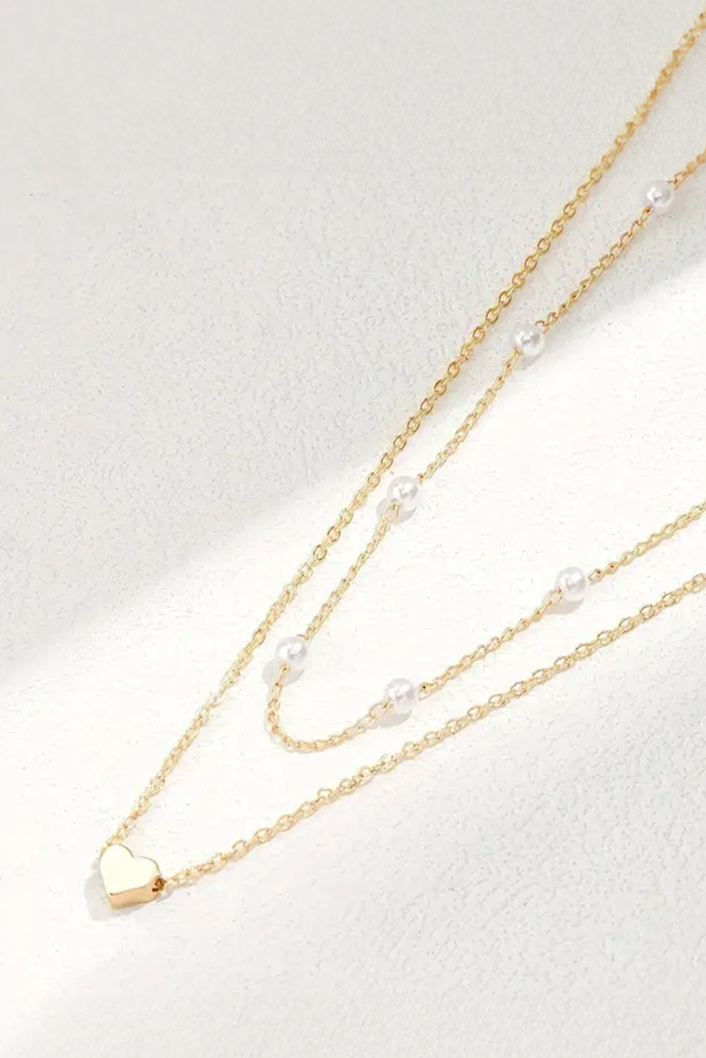 Collar de dos vueltas con detalles de corazón y perlas chapados (2 piezas)