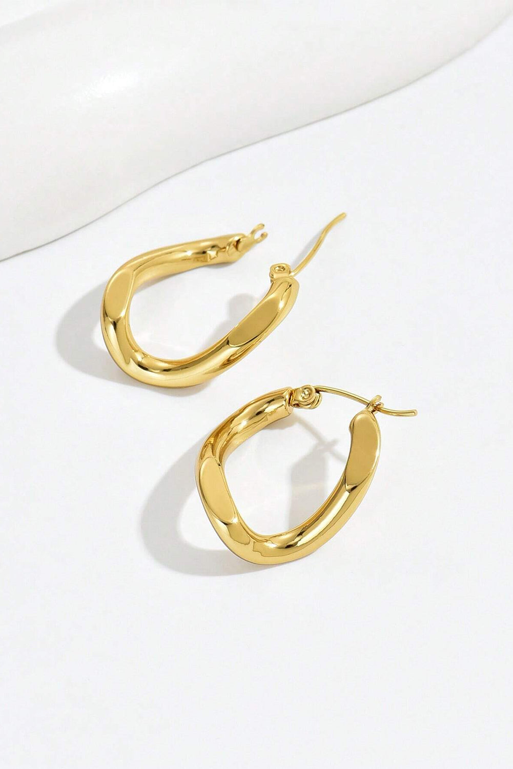 Pendientes de acero inoxidable con diseño en espiral 3D chapados