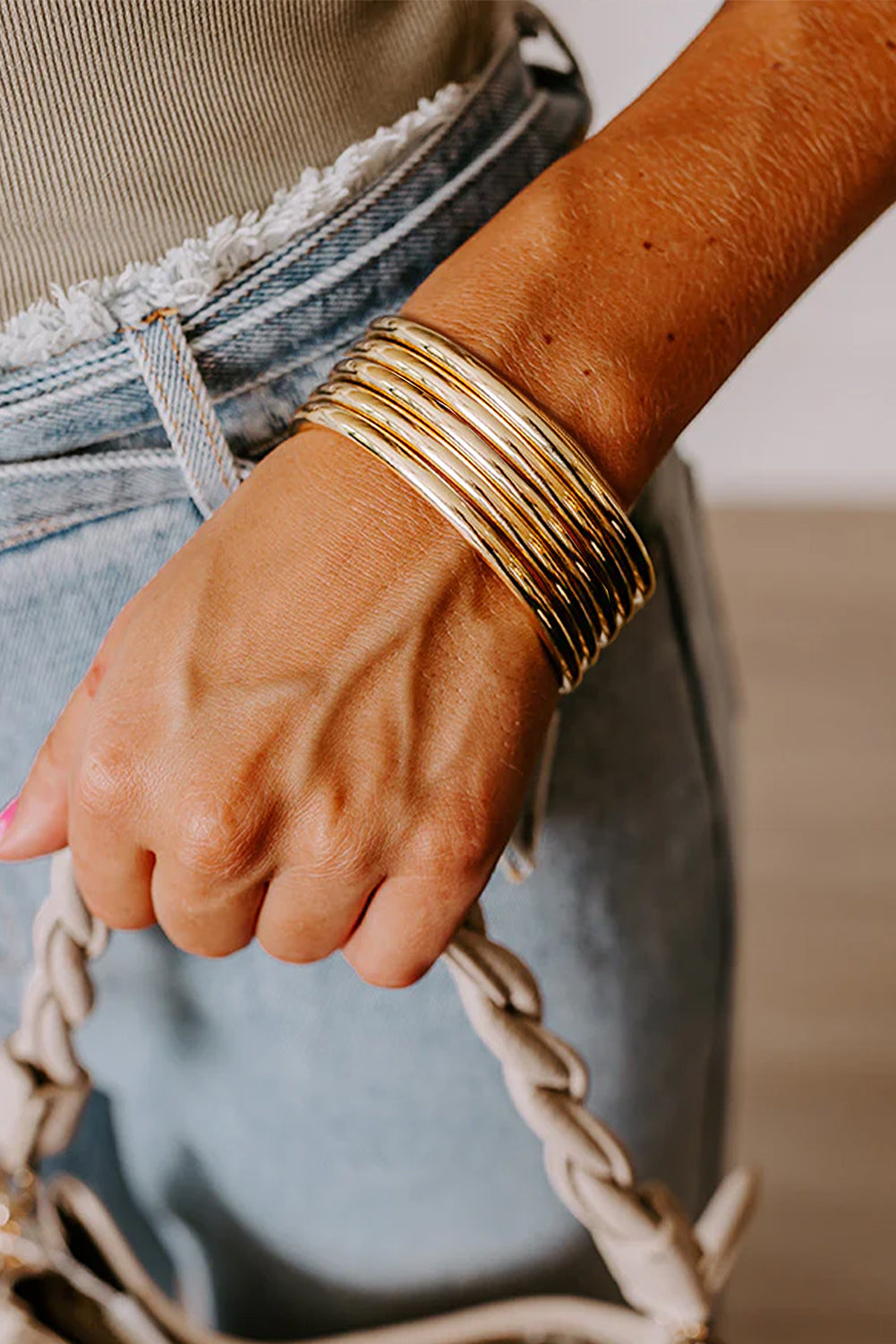 Pulsera tipo brazalete de aleación con baño de varias capas